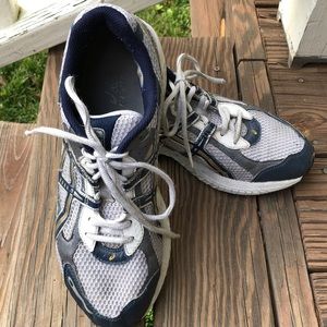 asics gt 2110 women's